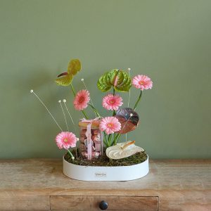 Simple choco floral tray