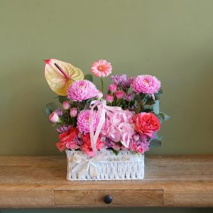 Veloura pink basket